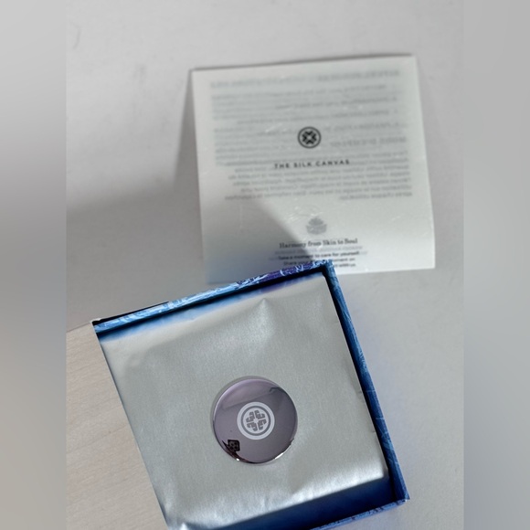 NIB Tatcha THE SILK CANVAS Filter Finish Protective Primer - Picture 2 of 2